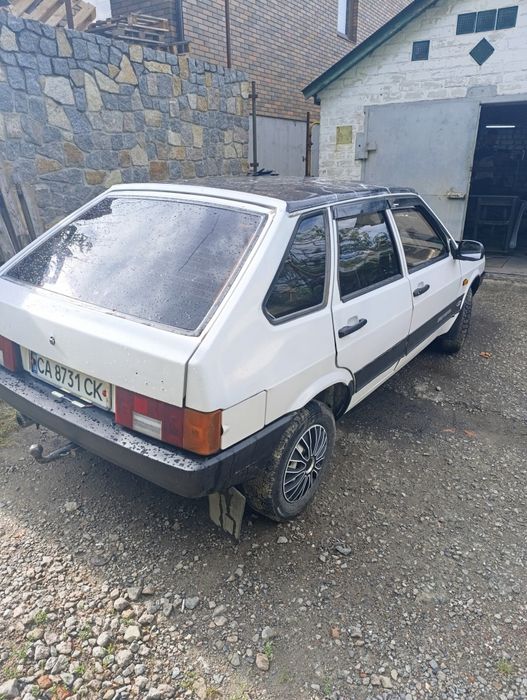 ВАЗ 2109.        .
