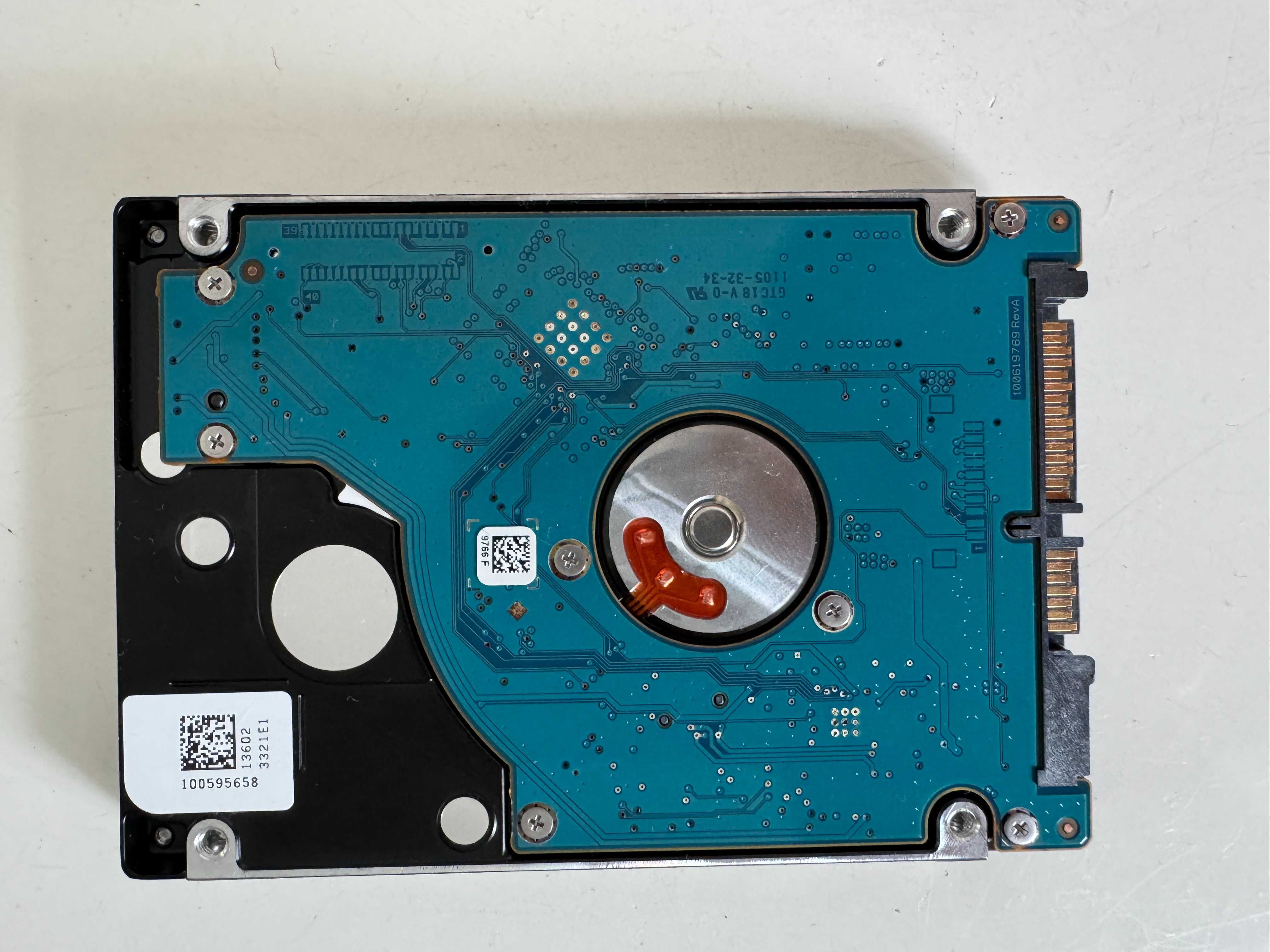 Dysk twardy Seagate Momentus 750 GB - 2,5'