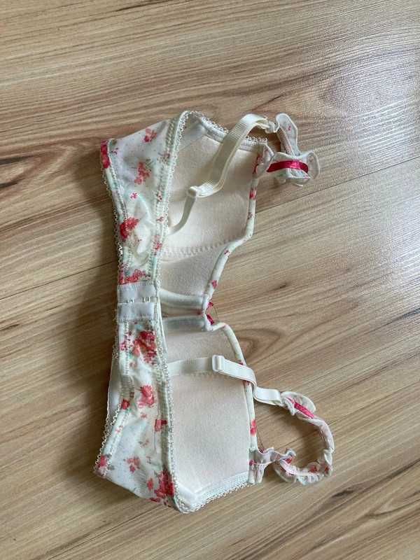 Biustonosz stanik Hunkemoller r 70 C