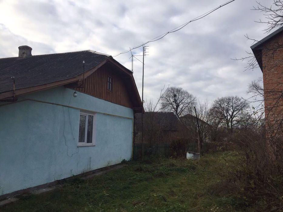 Продаж будинку з ділянкою Львівська обл.