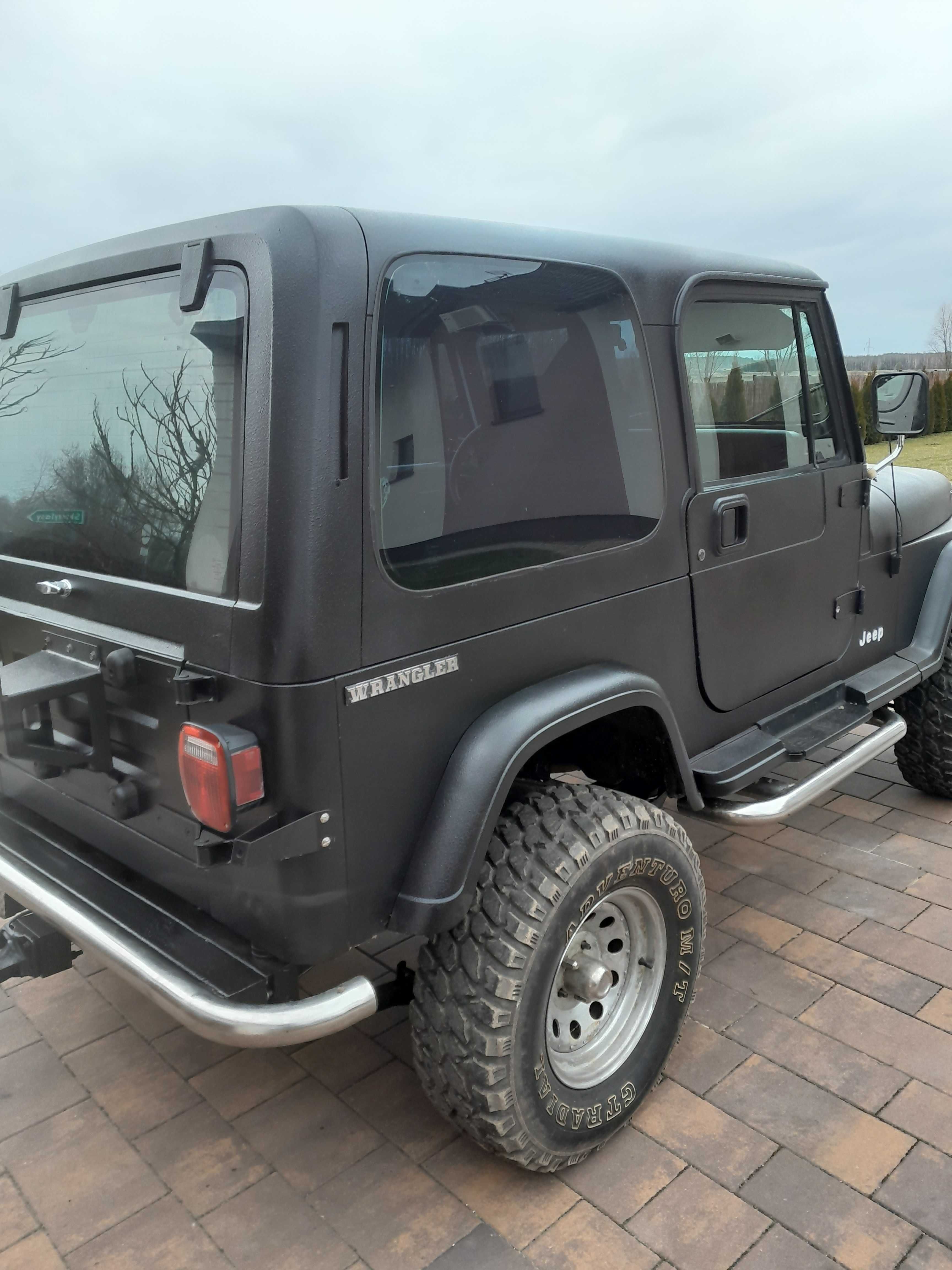 Jeep Wrangler YJ 89 odrestaurowany!