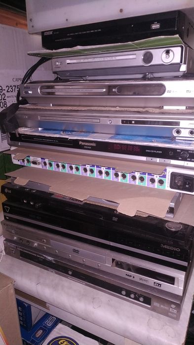Продам DVD проигрыватели