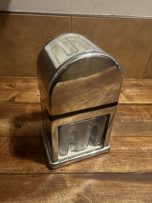 Reczna kruszarka do lodu