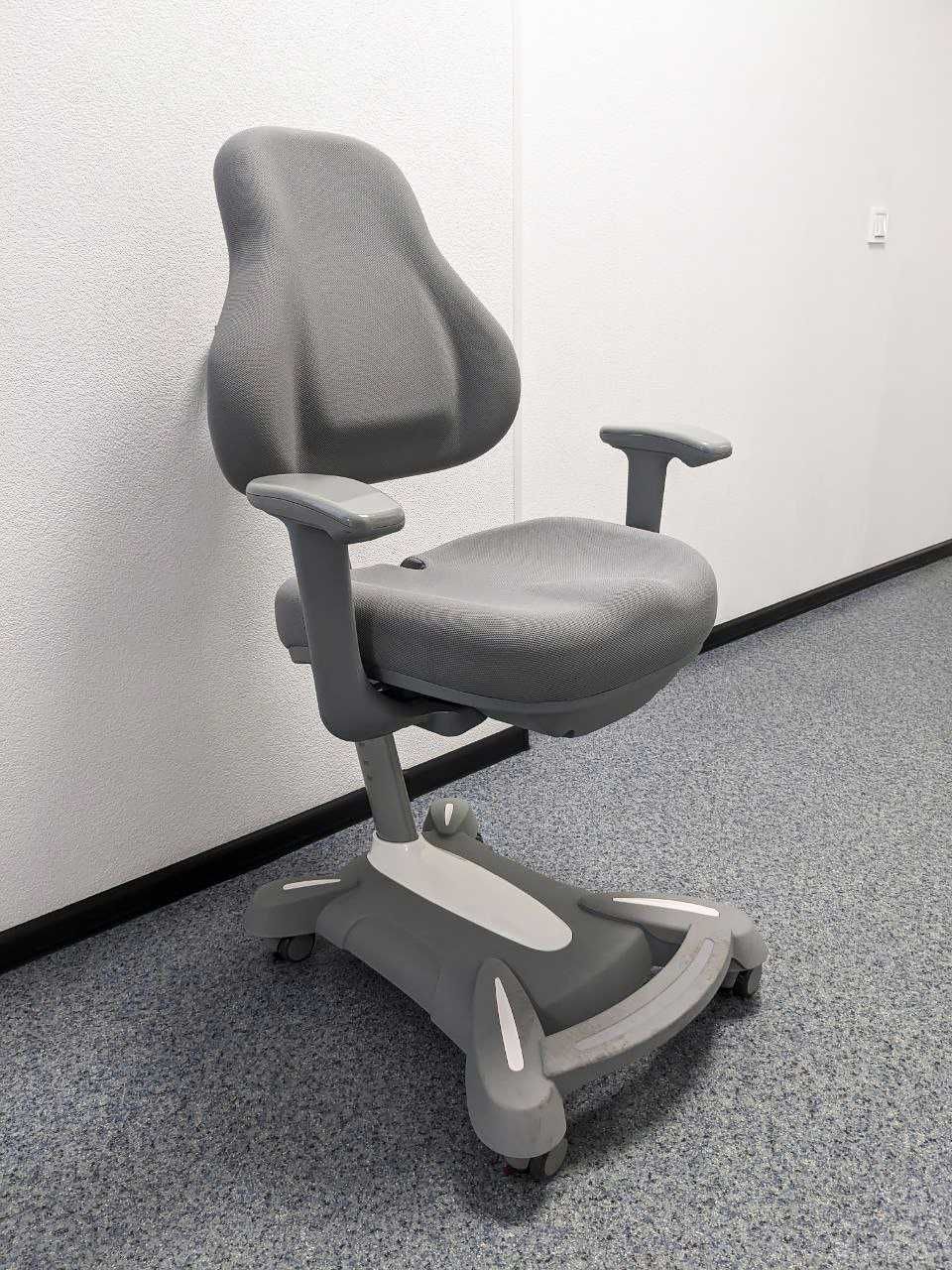 Ортопедичне крісло, крісло шкільне