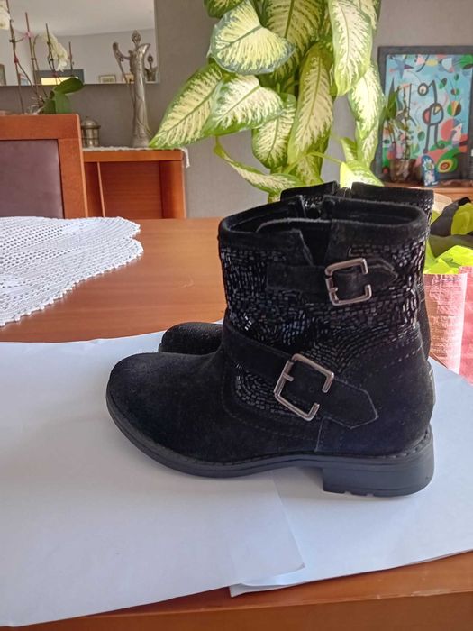 Botas de camurça para criança