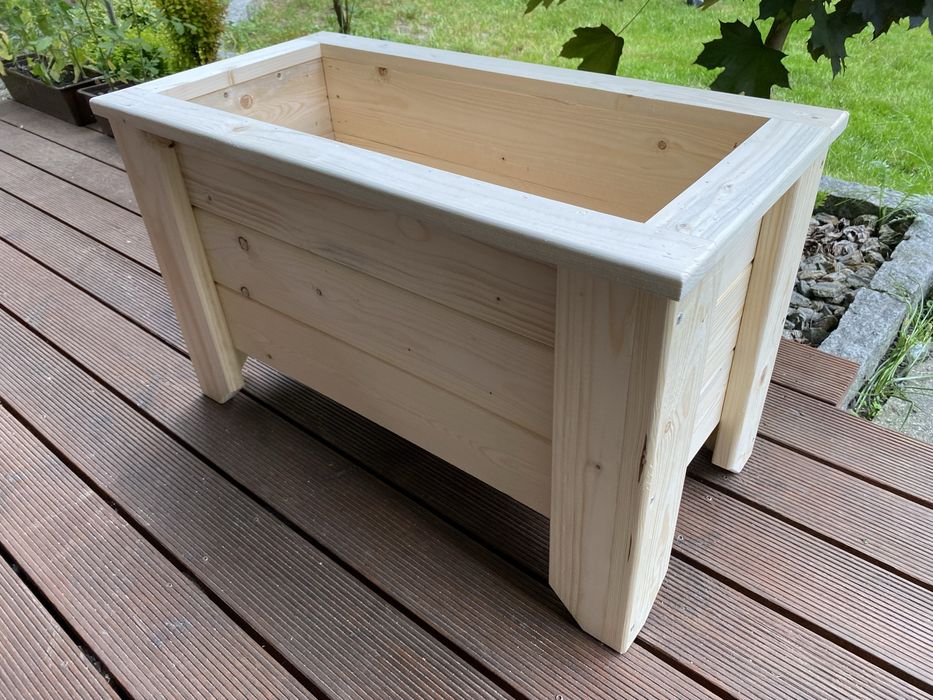 Donica ogrodowa drewniana