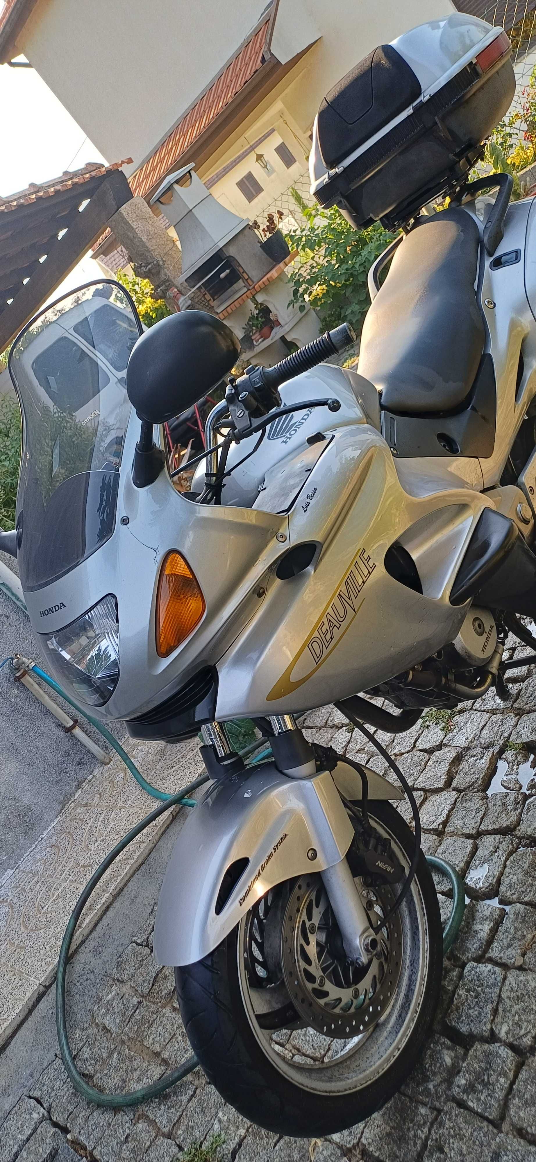 Honda dauville 650