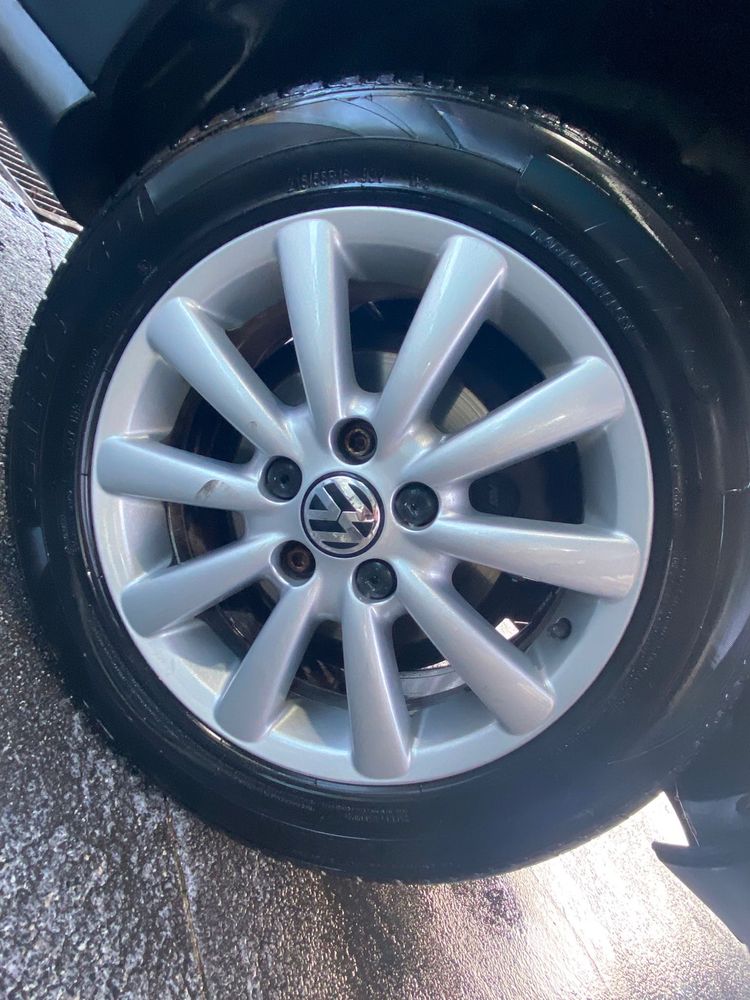 Sharan 1.9 tdi pd 130 7 lugares