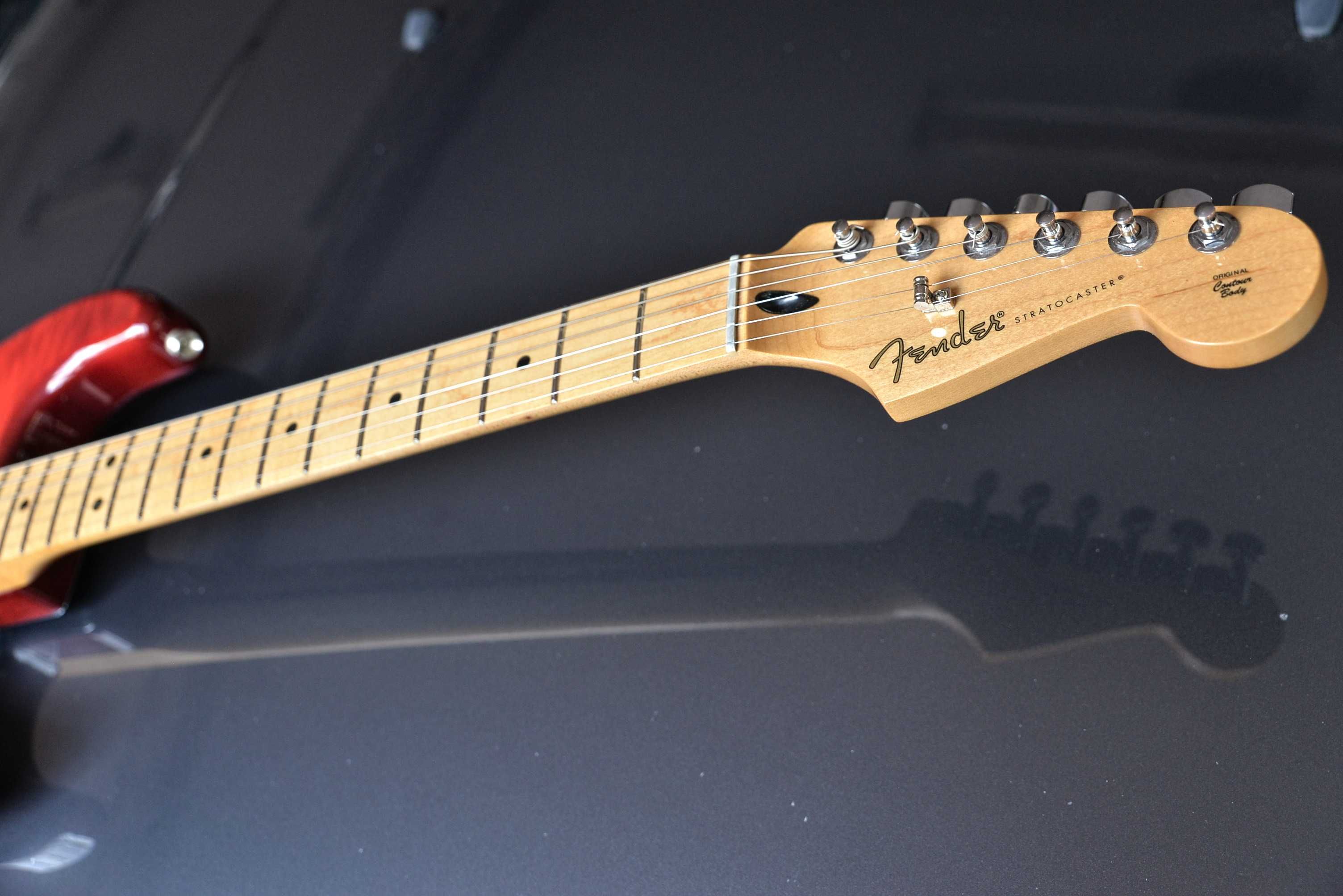Fender Player Plus Top Stratocaster