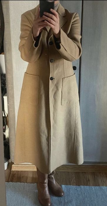 Wełniany płaszcz Massimo Dutti