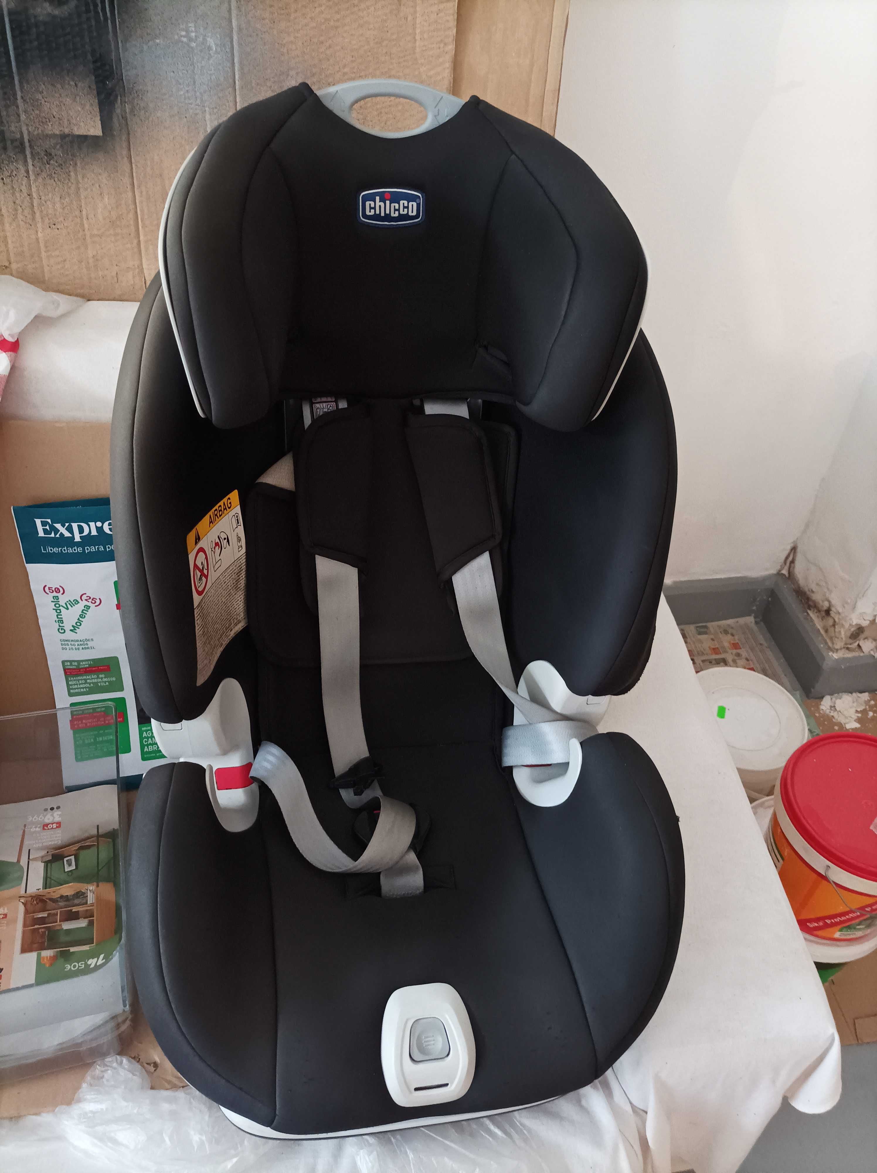 Cadeira de Criança Isofix CHICCO até 25 KGS