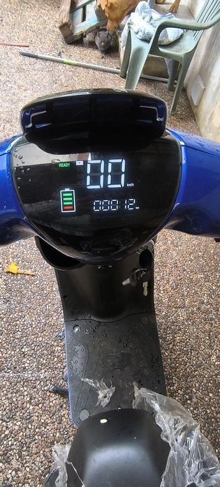 Vendo motoeletrica nova