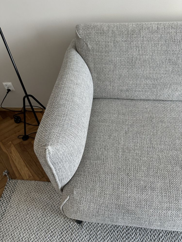 Sofa Applaryd 3os Ikea w doskonalym stanie
