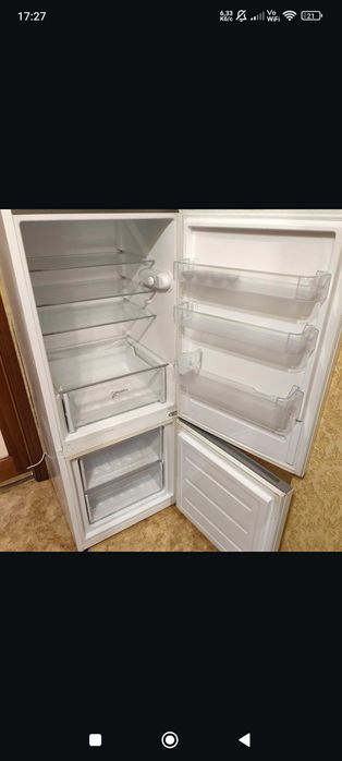 Продам холодильник Bosch в хорошому стані повністю робочий