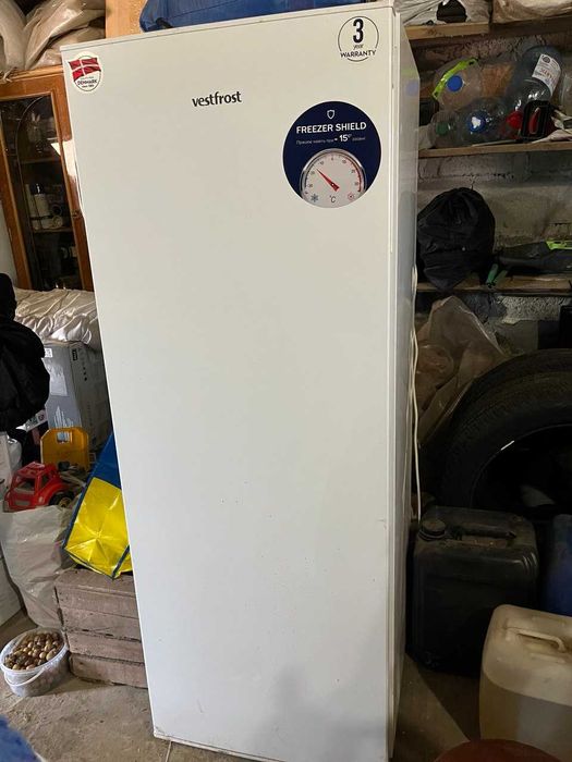 морозильна камера Vestfrost