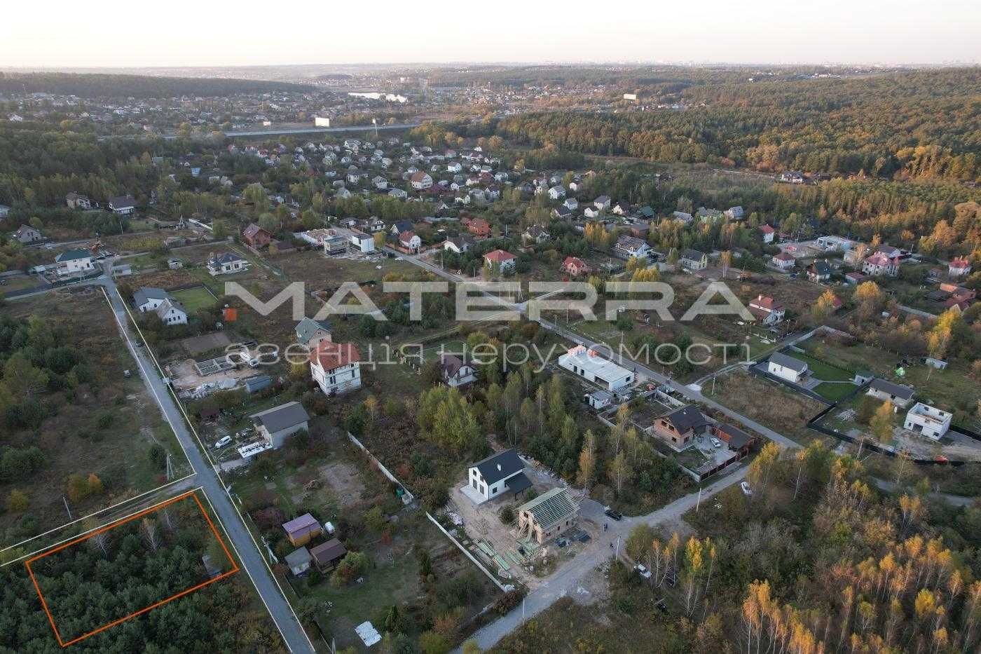 Круглик Віта-Поштова Продаж кутової ділянки 12 соток