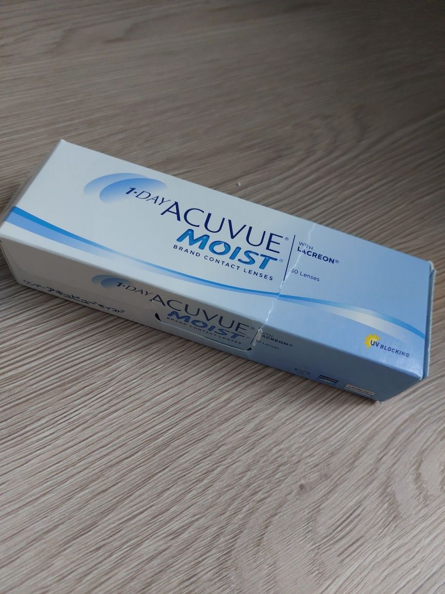 Soczewki ACUVUE Moist 1-day -3.25