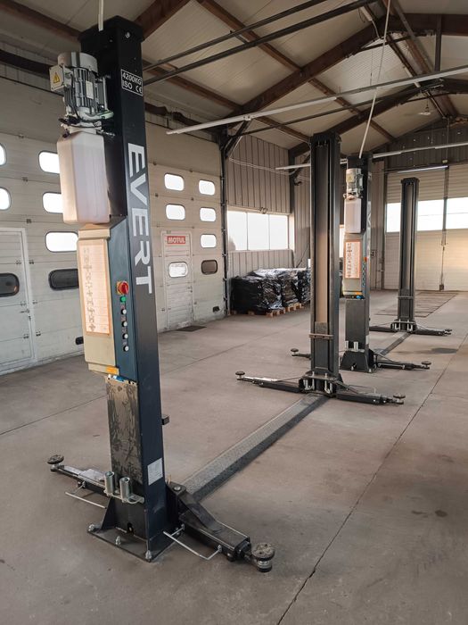 Podnośnik 2-kolumnowy EVERT 62B-42TES, udźwig 4200kg