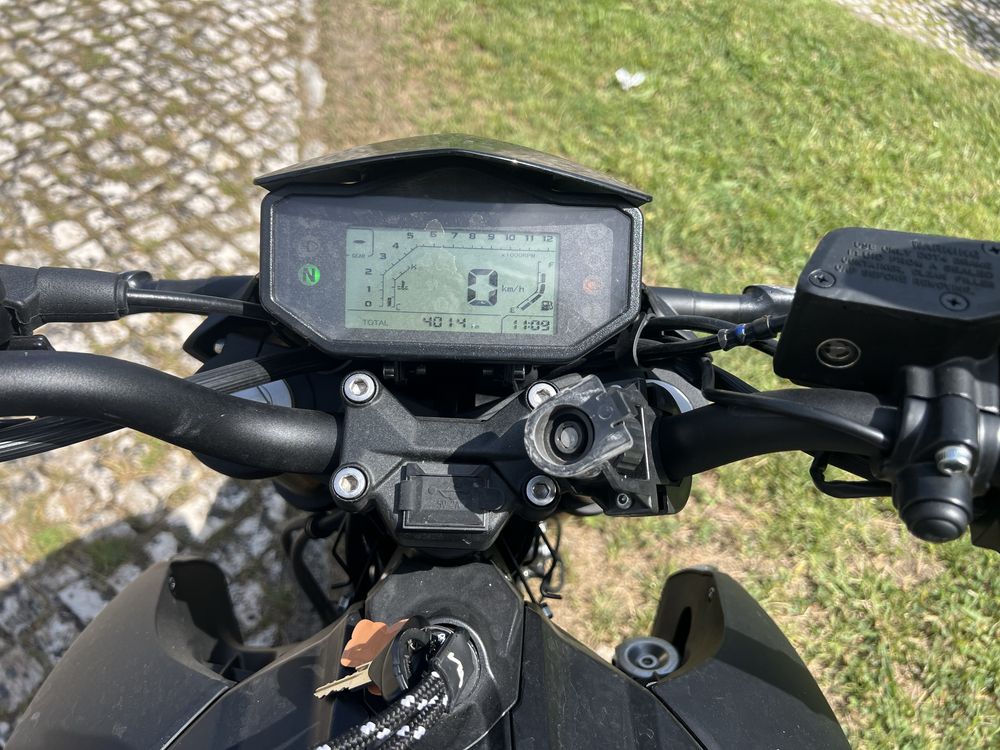 Moto Keeway RKF ano 2024