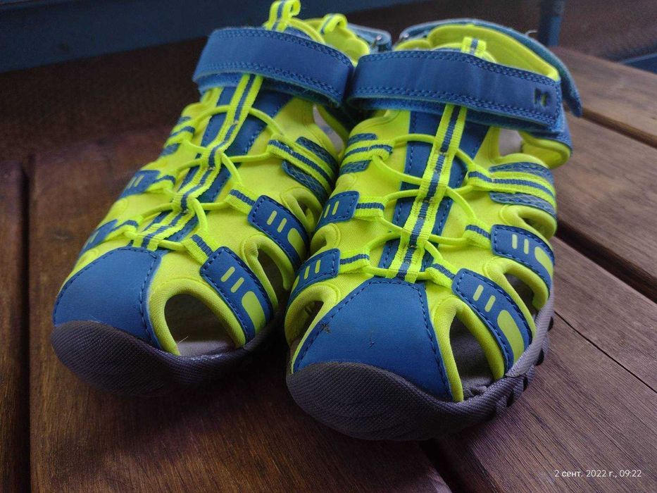 Сандалі Crane майже нові