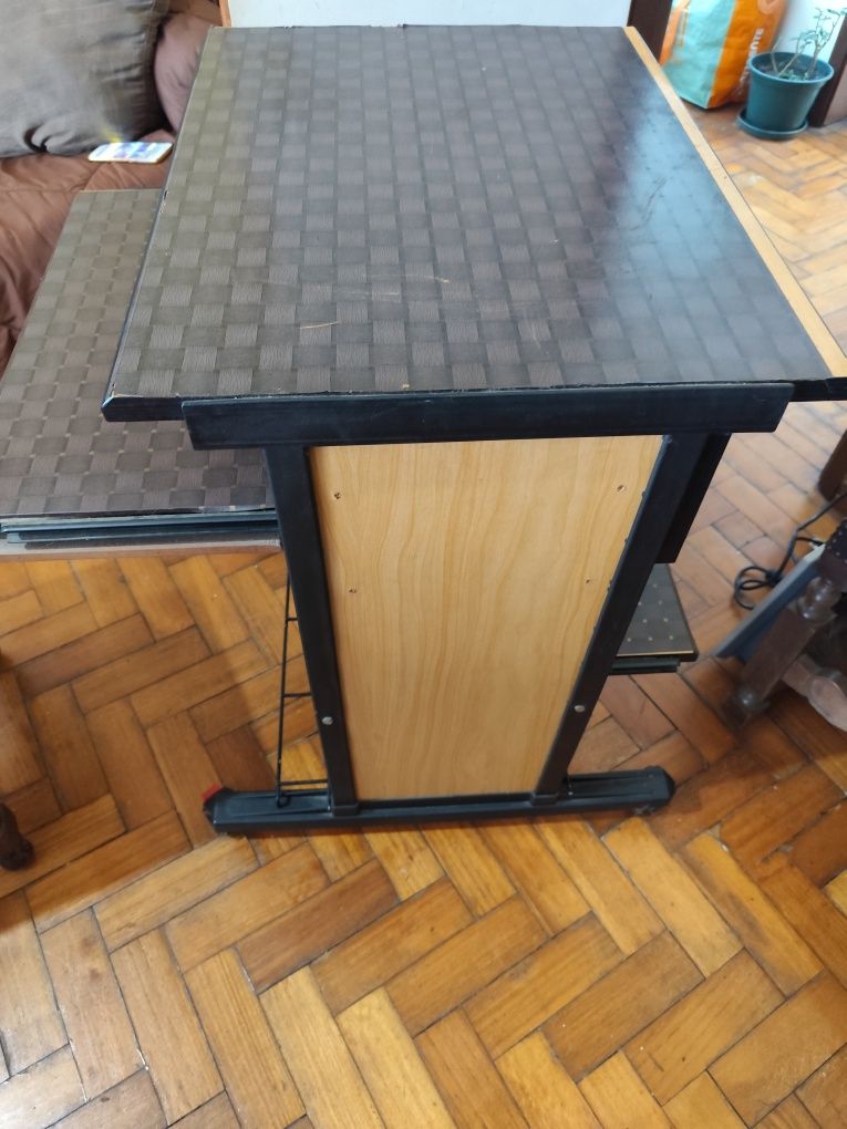 Mesa /secretária para computador/pc