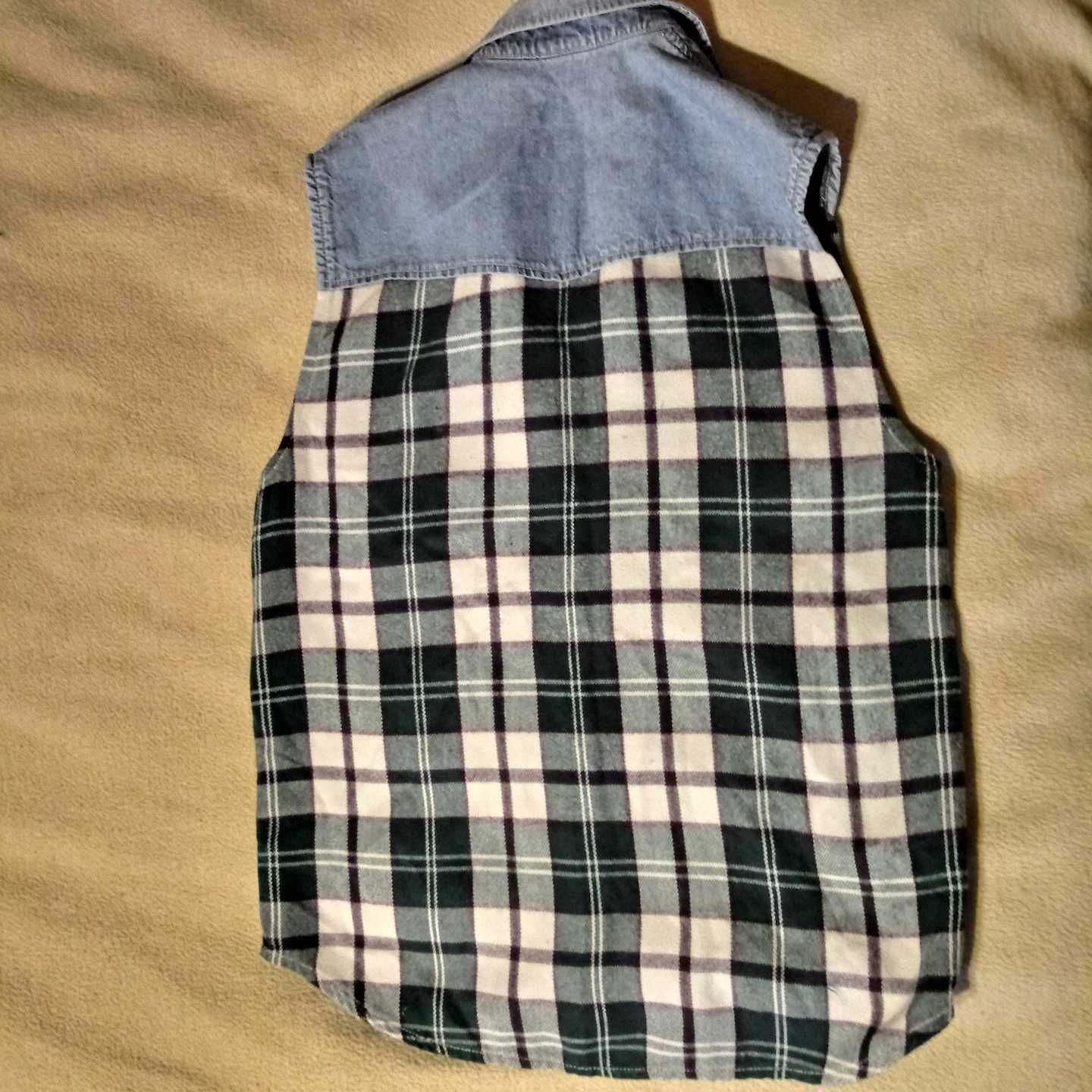 Kamizelka w kratę