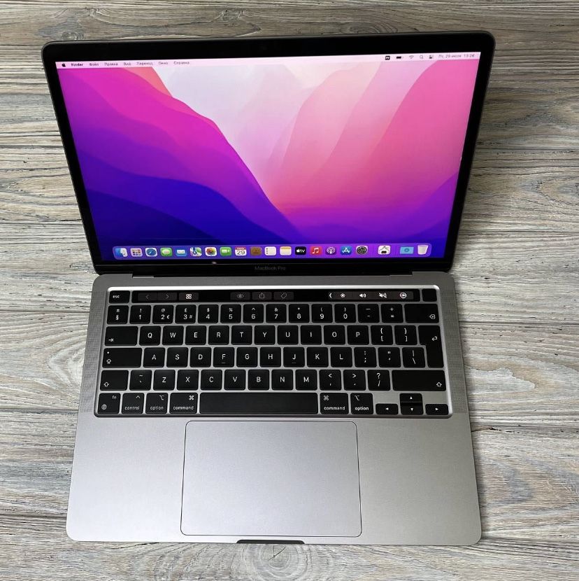 2022 MacBook Pro Apple M2 13.3 inch Ventura Retina ноутбук не iPhone