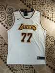 Баскетбольна Джерсі Луки Дончіча NBA Nike