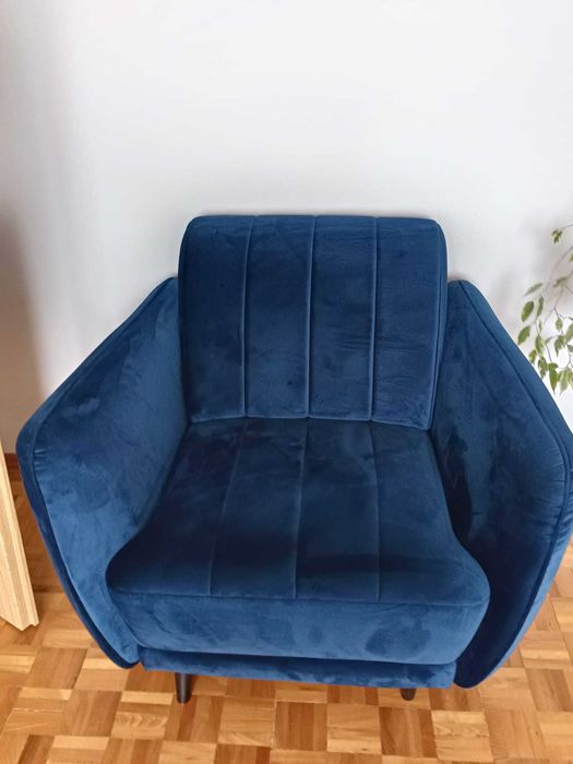 Granatowy narożnik i fotel