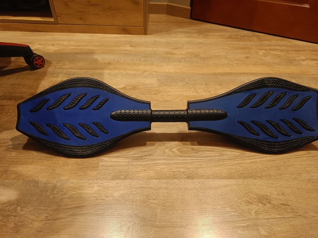 Na sprzedaż waveboard