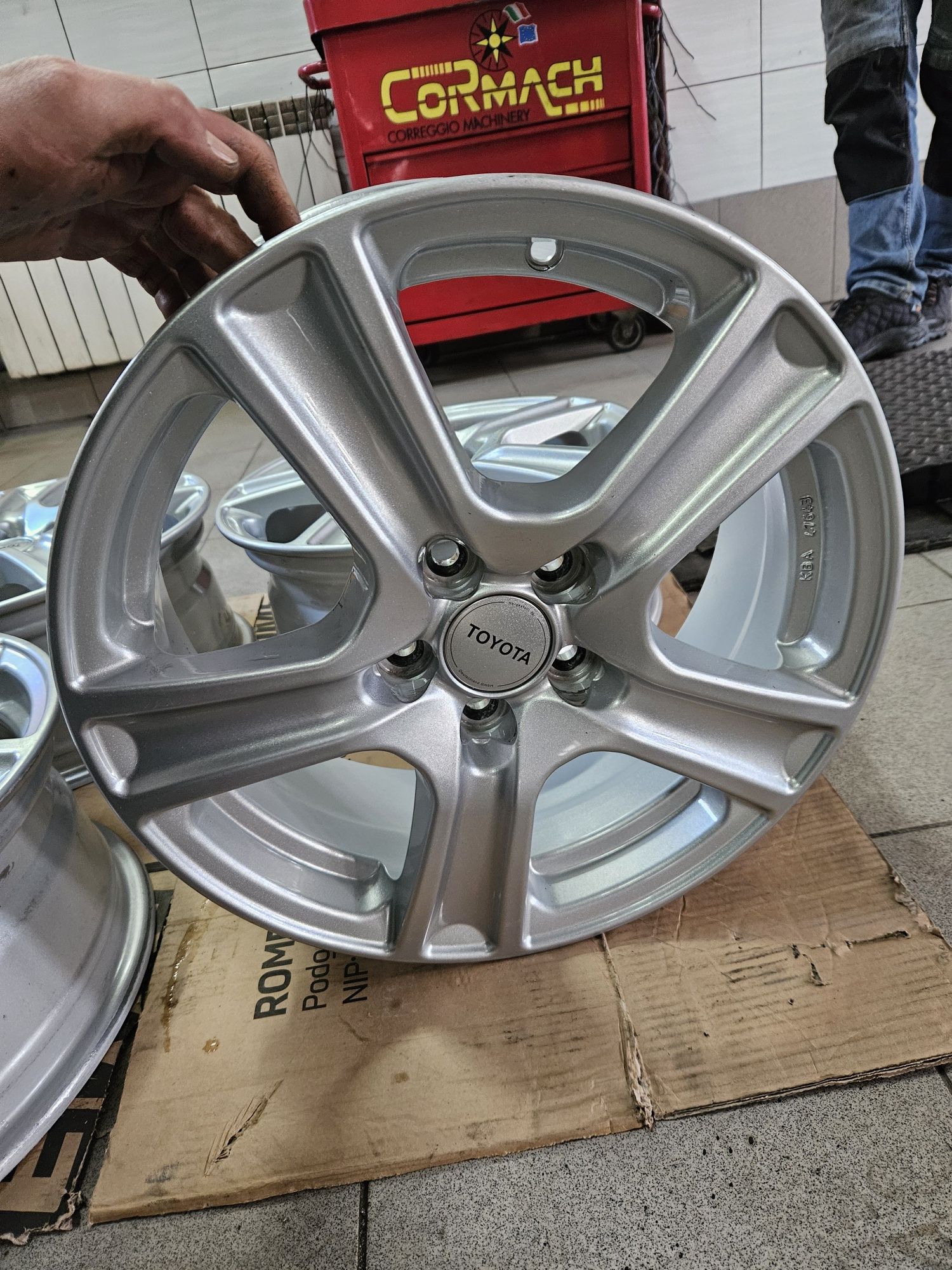 felgi aluminiowe 16" 5x100 6,5x16 ET 45 TOYOTA