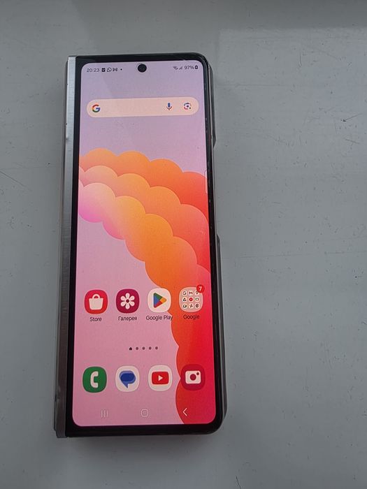Продам самсунг Z fold 3