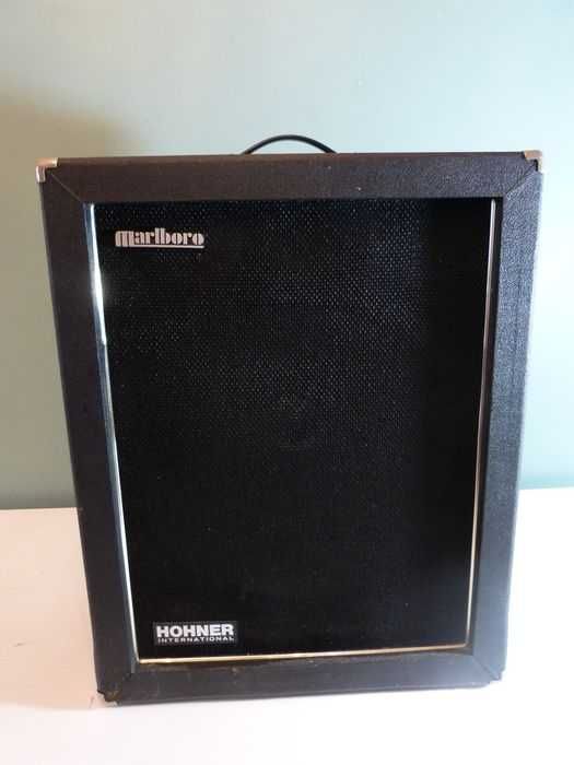 Coluna de Amplificador de Guitarra - Hohner