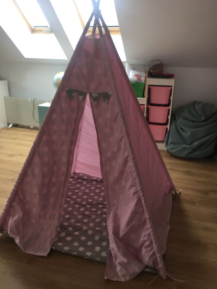 Namiot tipi dla dziewczynki