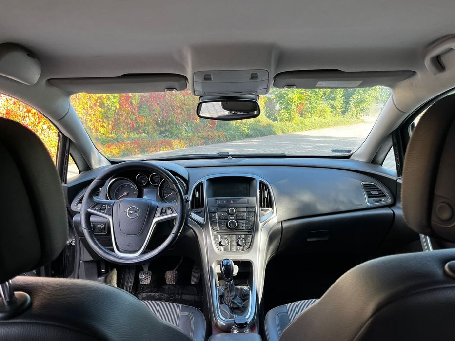Opel Astra J OPC Line