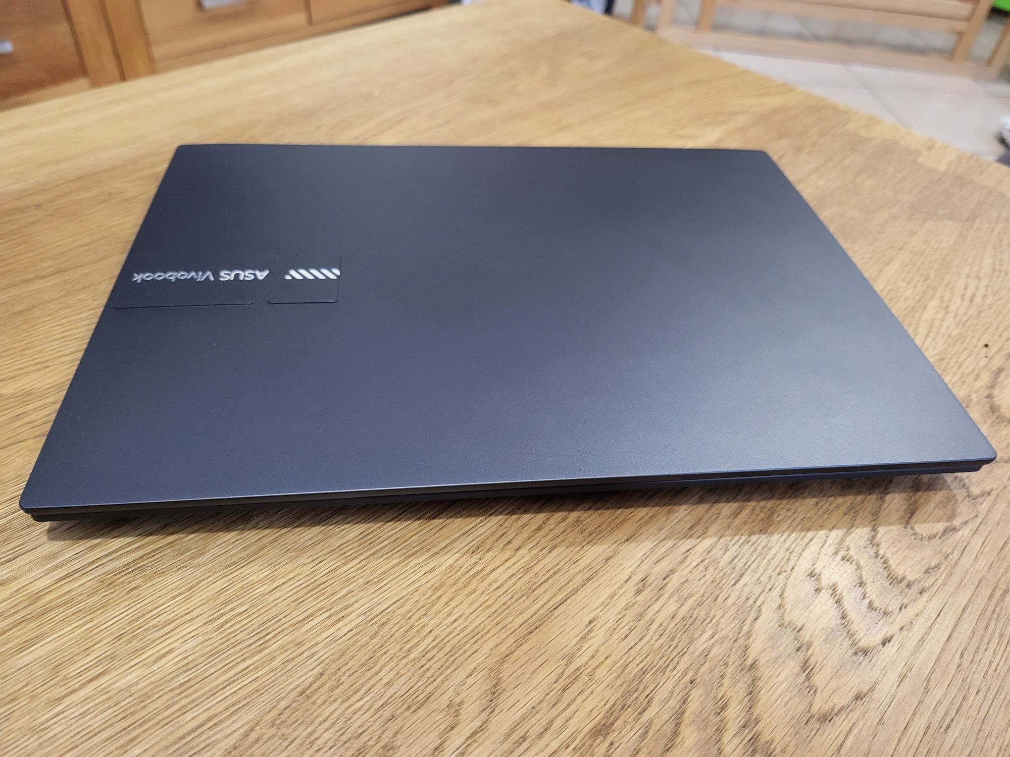 Asus vivobook k3400p, 14", 2k OLED, Core i5 11300H