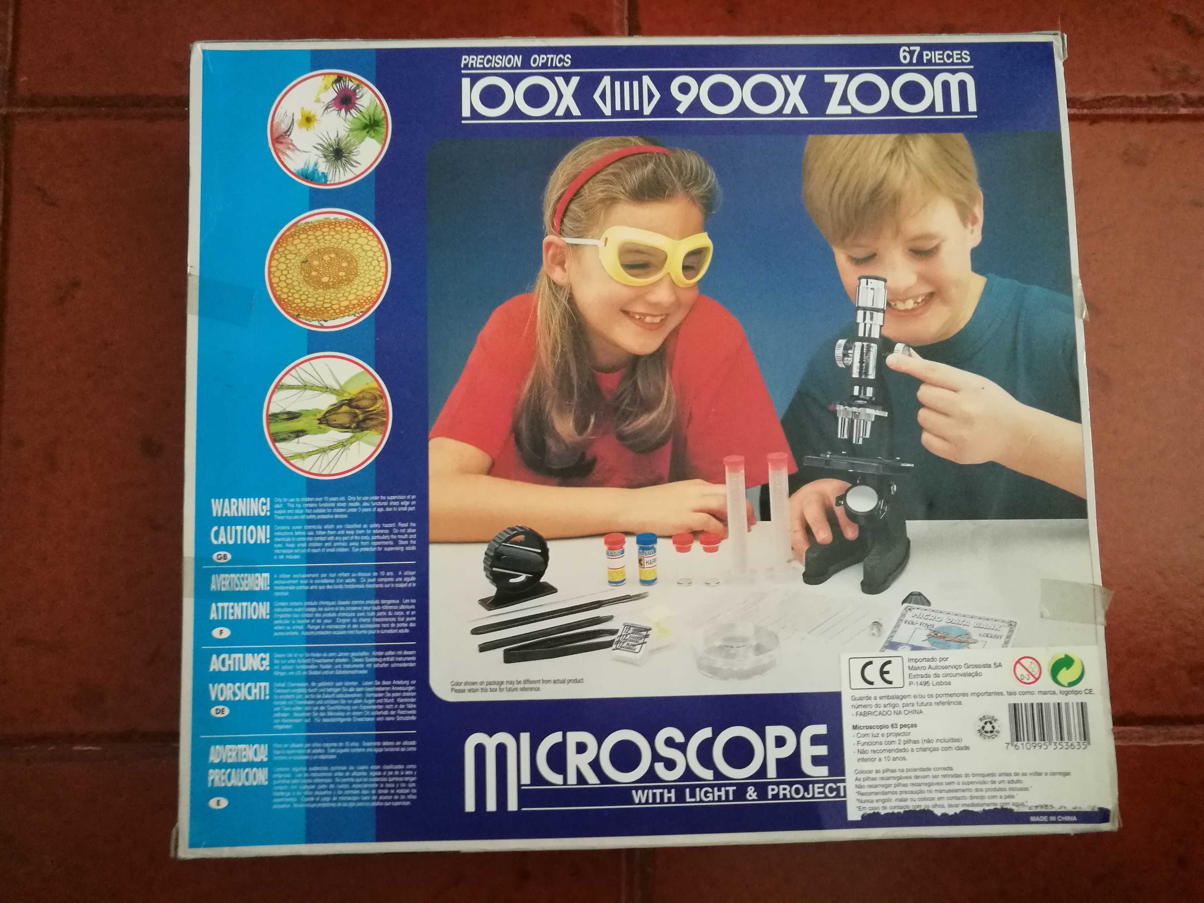 Microscópio com kit de experiências para criança