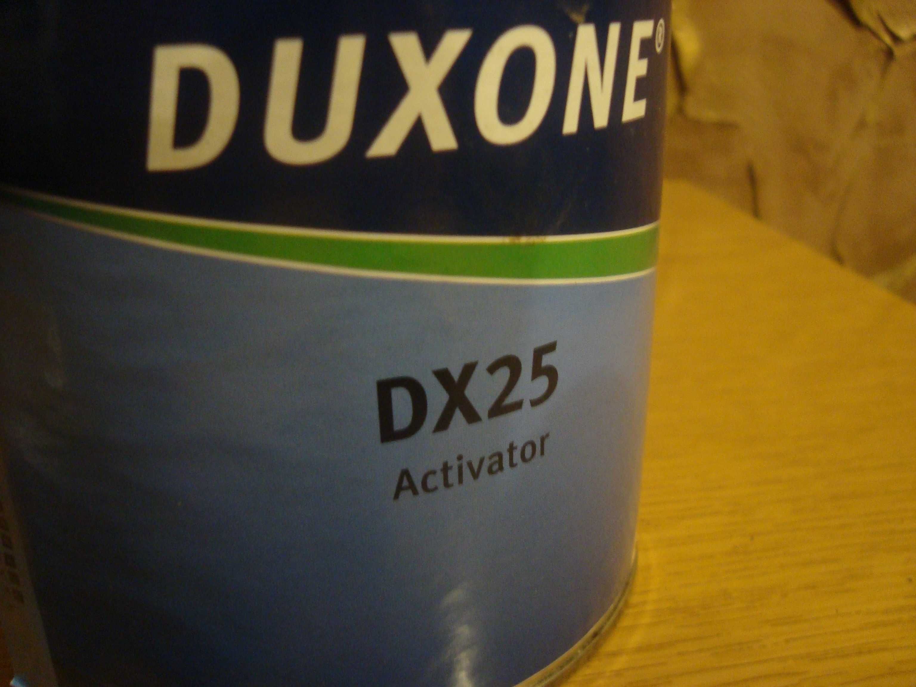 DUXONE DX49 2K HS высокоефективный лак 1,0 Л