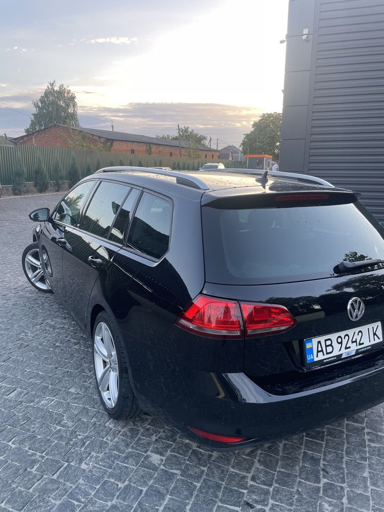 Продам Volkswagen Golf 7