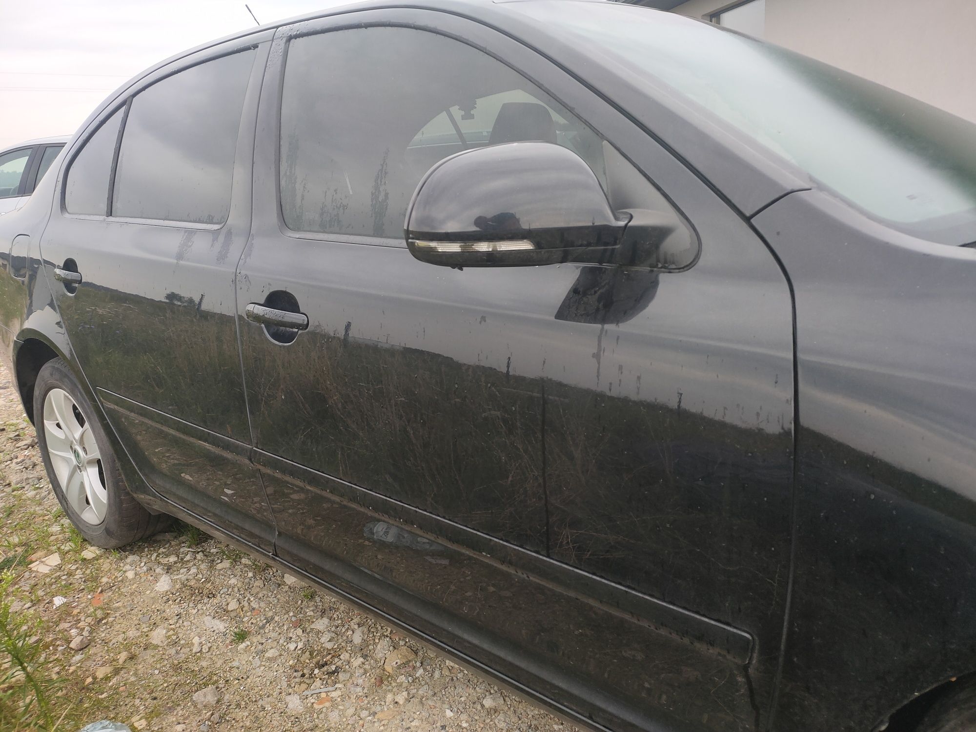 Skoda Octavia 2 fl 12r kolor 9910 części