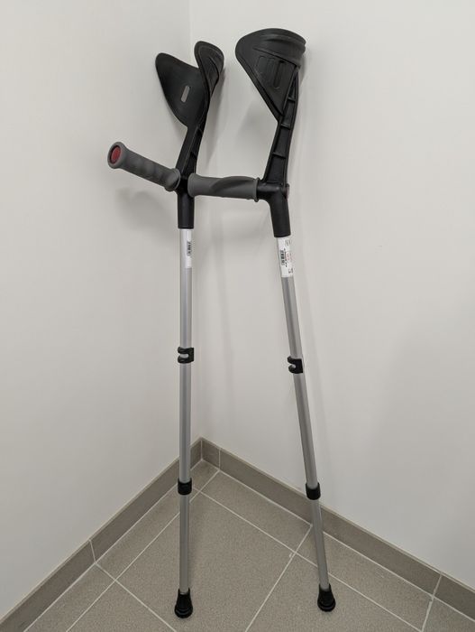 Ergonomiczne kule łokciowe / inwalidzkie / rehabilitacyjne