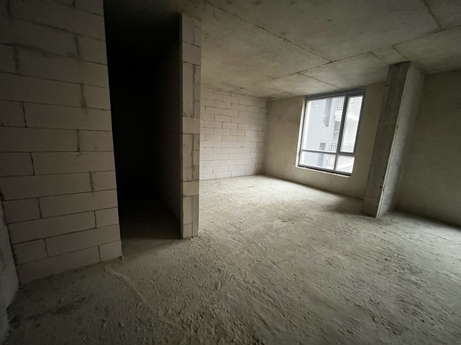 Здана 2х кімнатна квартира, Паркова Алея