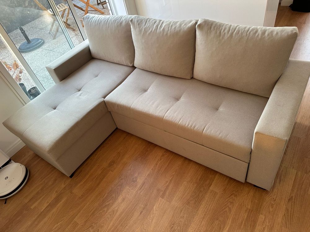 Sofá com chaise-long e cama – 2,20m