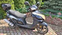 Мотороллер SPARK SP1505-17 (Скутер)