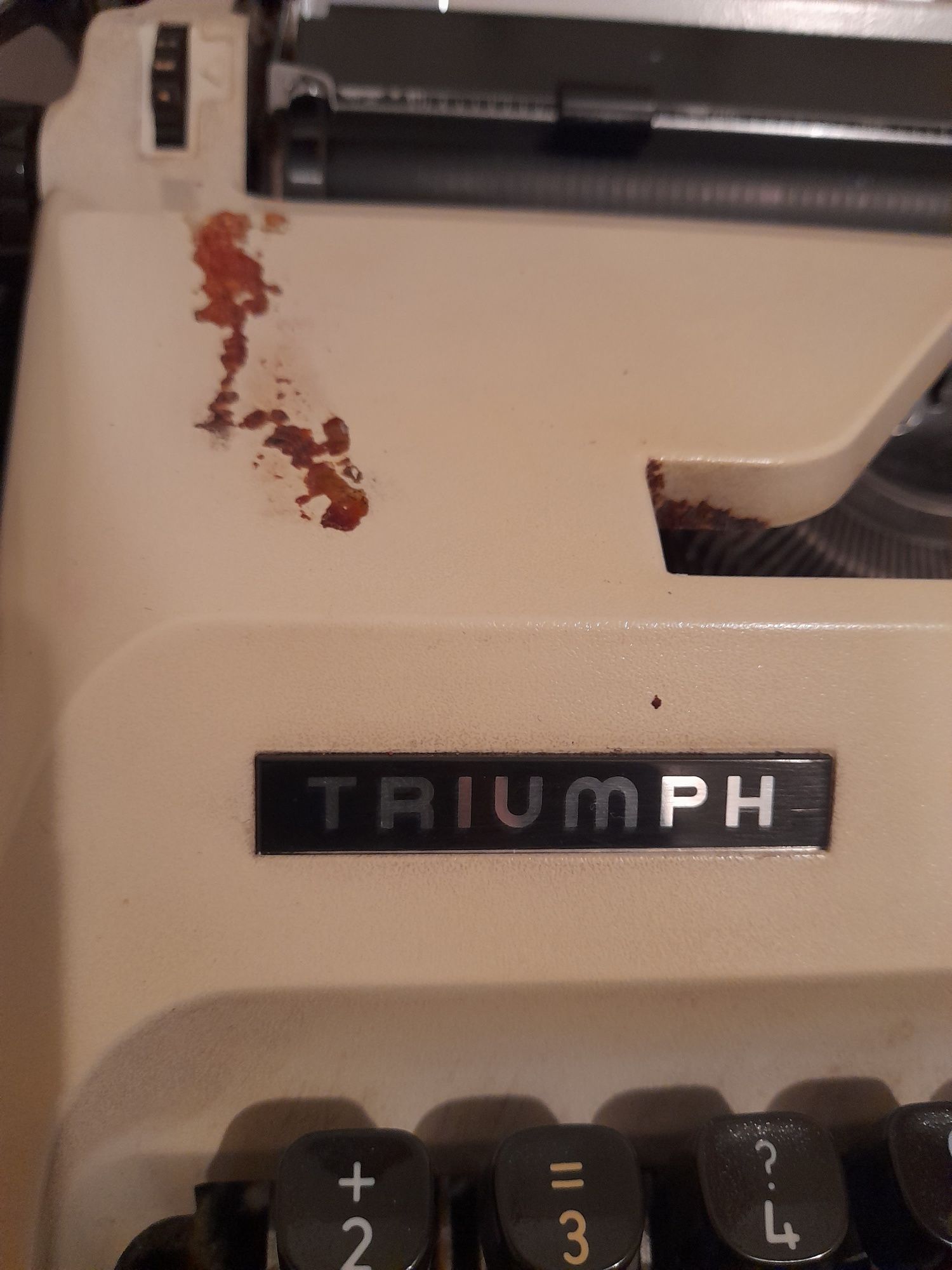 Máquina de escrever Triumph