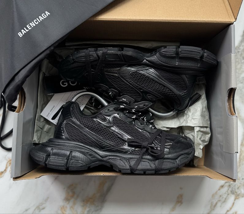 Balenciaga 39 3XL original black new runner off женские