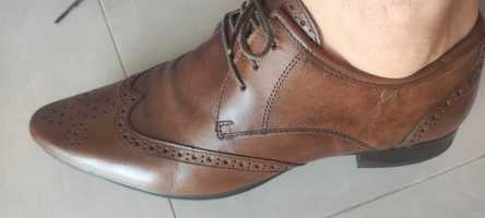 Sapatos castanhos - Uso uma vez - 46 (ideal para quem calça 45)