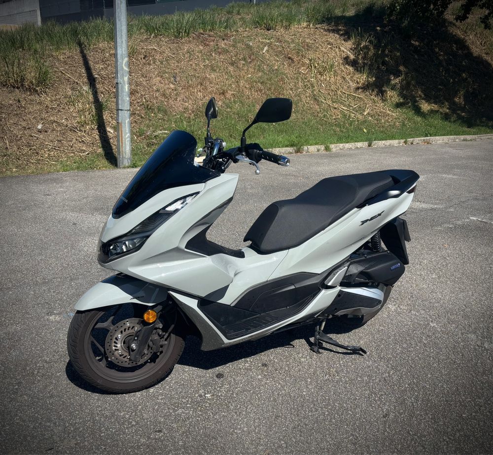 Honda PCX 125cc 2024
