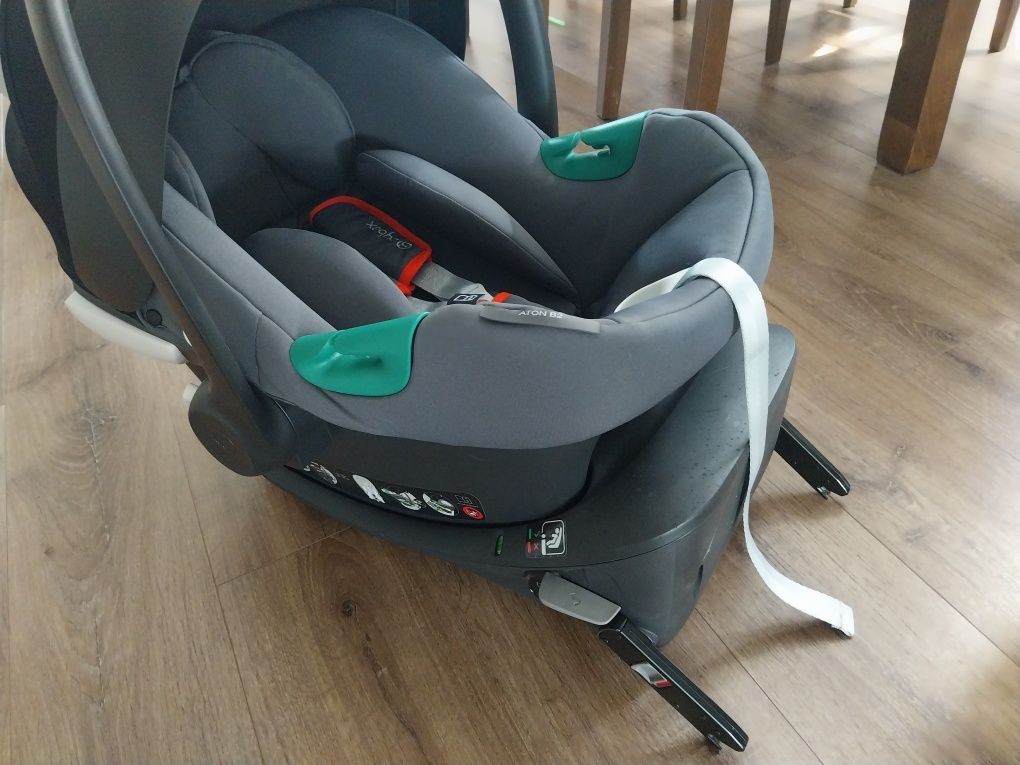 Fotelik samochodowy Cybex Aton B2 z bazaFotelik samochodowy Cybex Aton