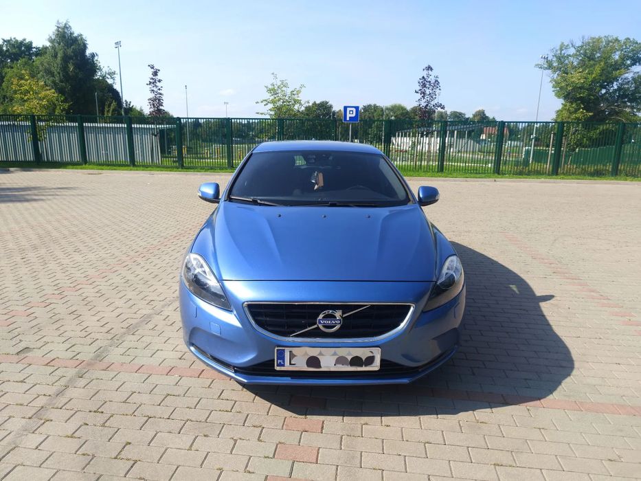 Volvo V40 Volvo V40 II T2 wersja Momentum, niski przebieg